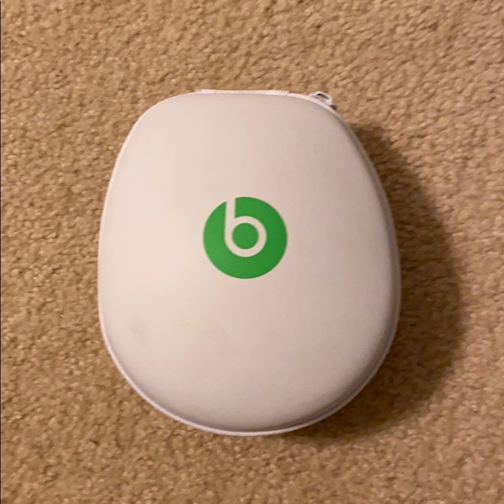 Beats Mixr Headphones